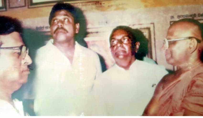 dasa with Mahinda Rajapaksha 